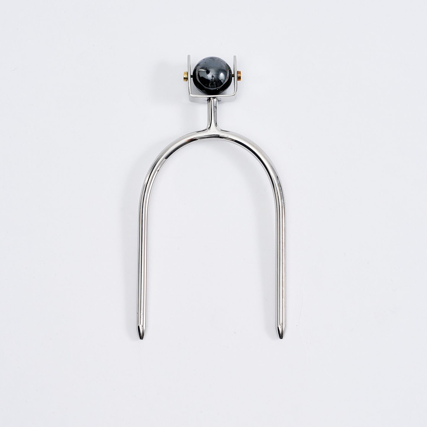 Gemspur in Hematite