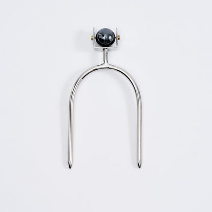 Gemspur in Hematite