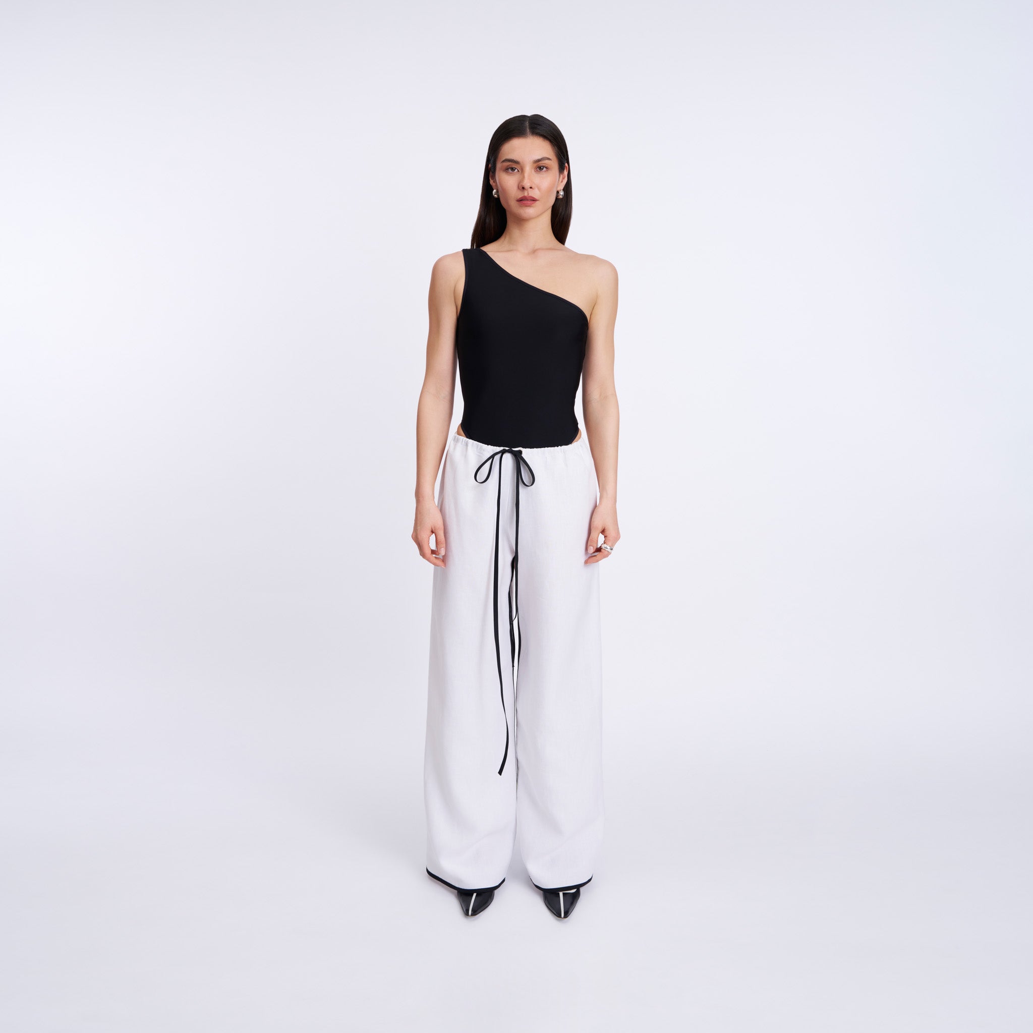 Luteal Baggy Pants – White Linen | Helena Magdalena – HELENA MAGDALENA